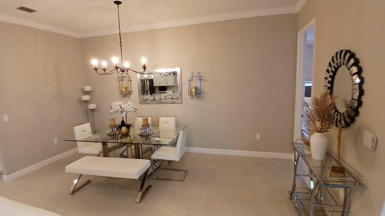 1204 Se Woodbine Rd - Photo 2 of 21