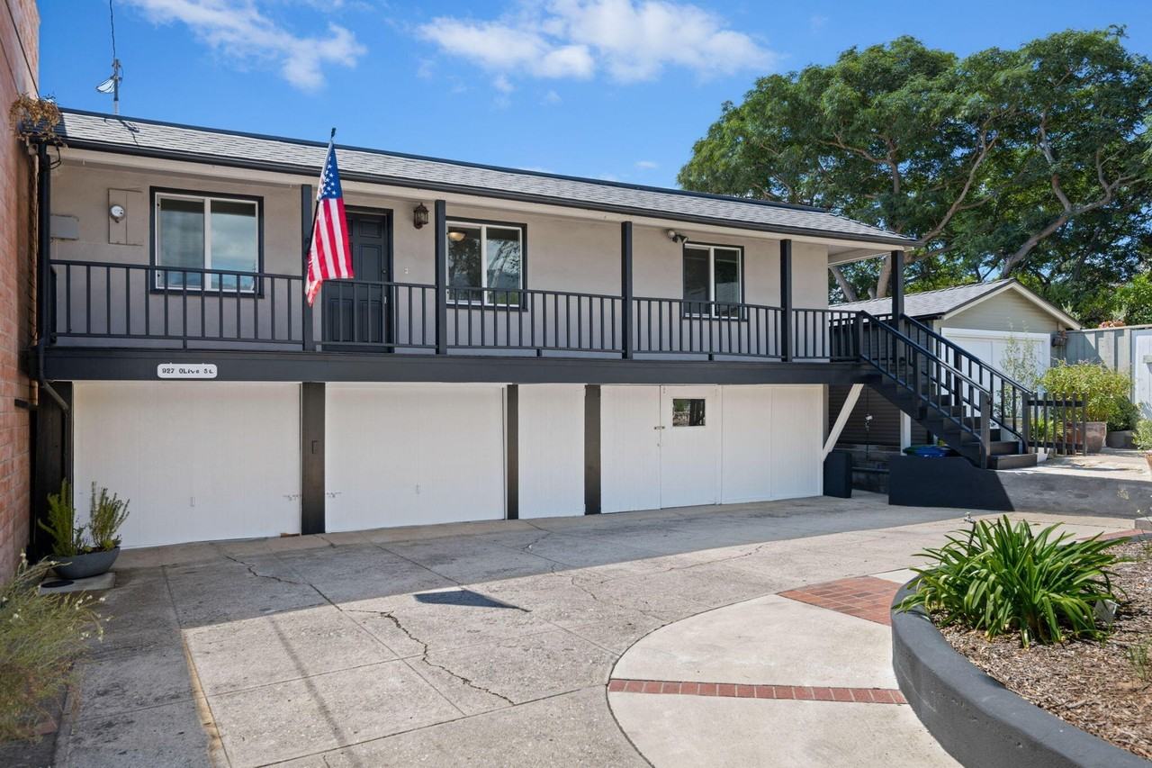 927 Olive St - Photo 2 of 18