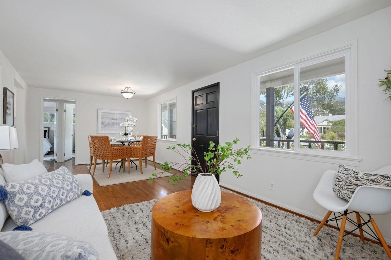 927 Olive St - Photo 4 of 18