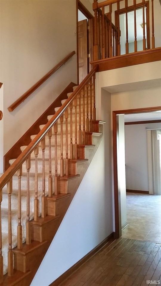 2939 Woodside Ct - Photo 2 of 21