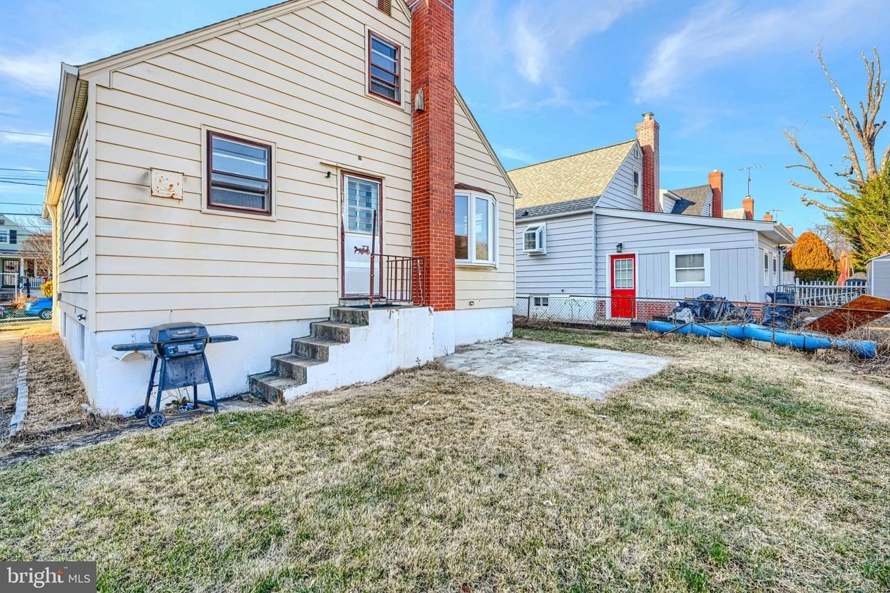 7839 Birmingham Ave - Photo 4 of 23