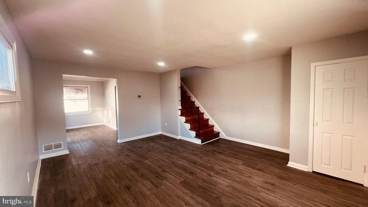 4413 Fenor Rd - Photo 7 of 31