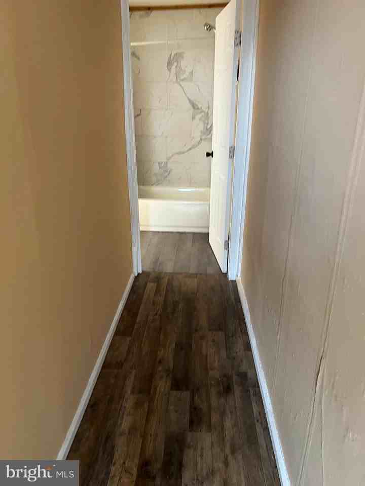 400 E Alder St #3 - Photo 7 of 25