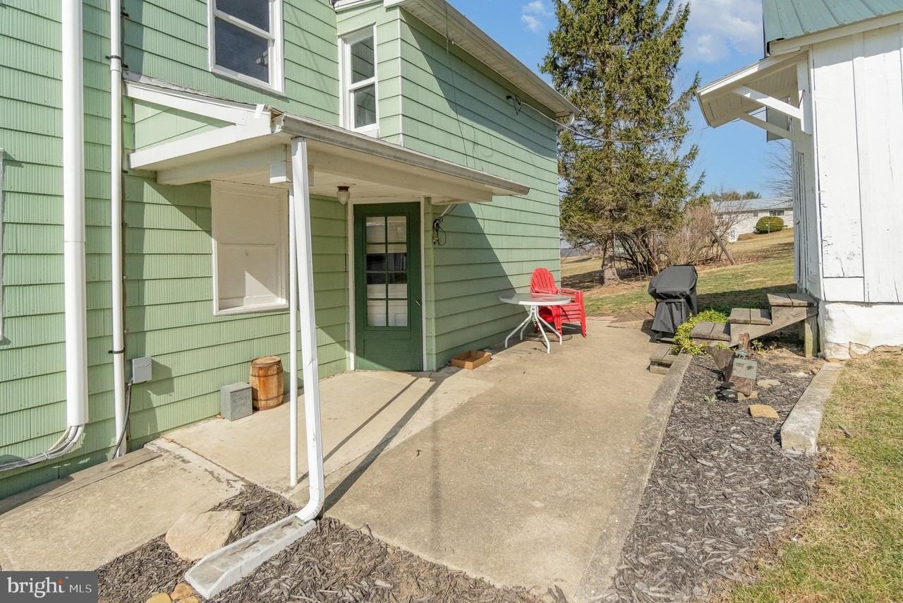 5446 Stambaugh Rd - Photo 6 of 28