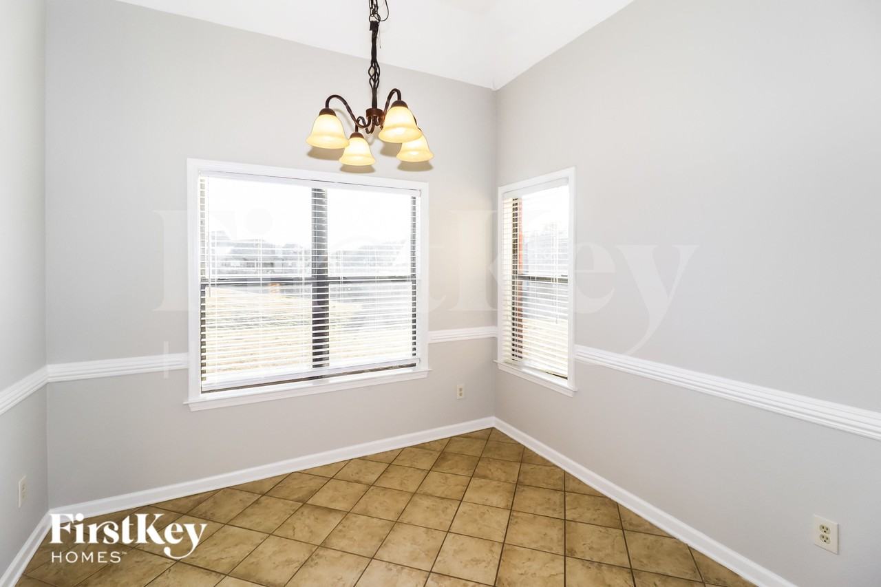 100 Whispering Creek Cv - Photo 6 of 15