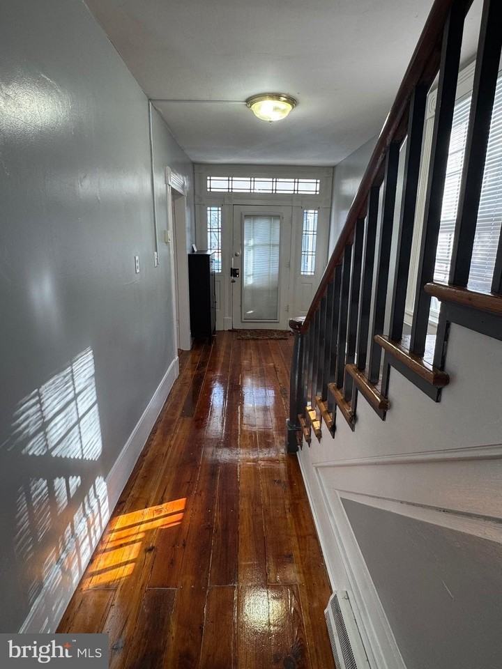 201 Capon St - Photo 4 of 14