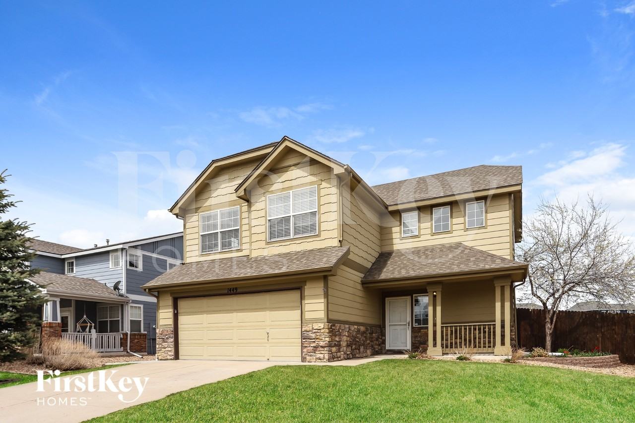 1449 N Monument Dr - Photo 2 of 15