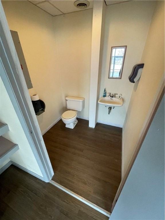 235 Longfellow St - Photo 6 of 6