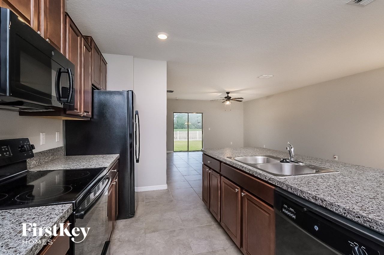 6918 Emerald Spring Loop - Photo 6 of 16