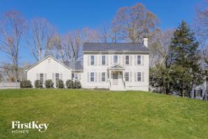 featured image of 11801 Lansbury Ct