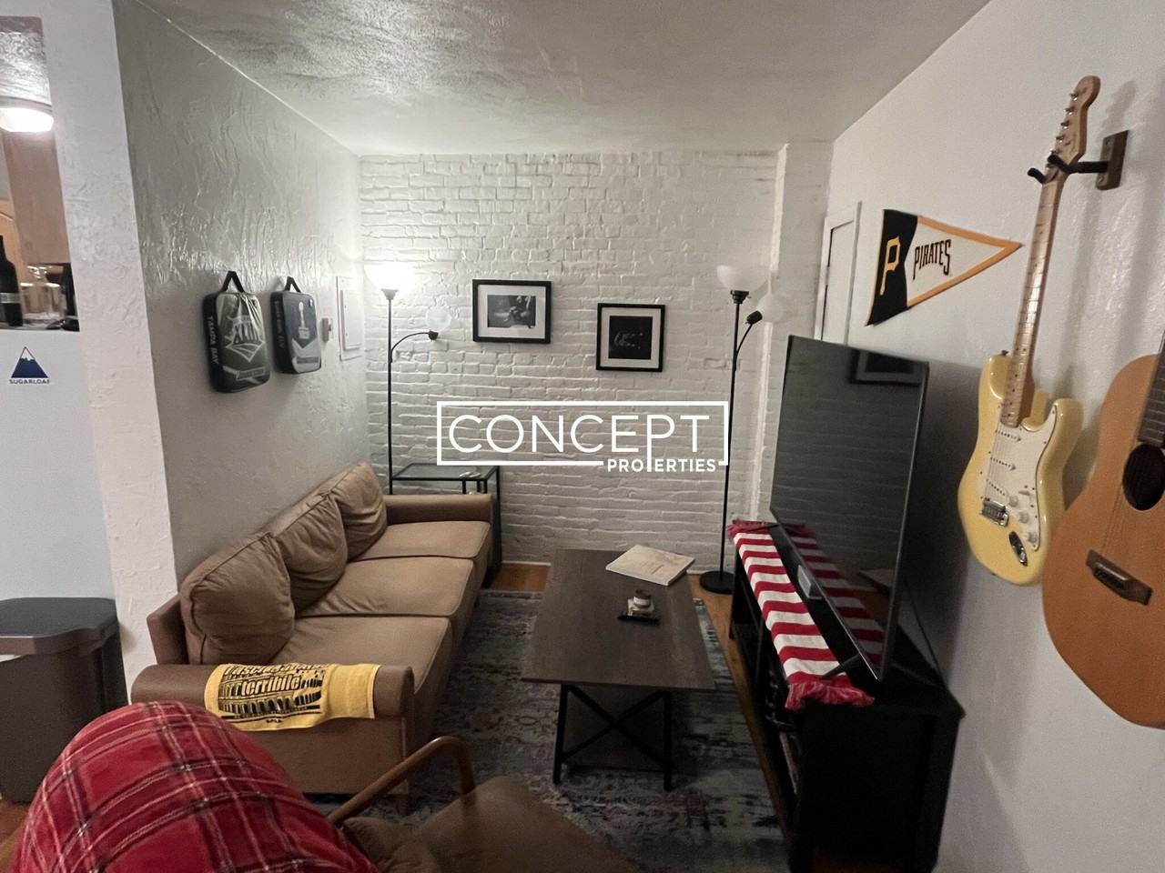 151 Salem St #2B - Photo 3 of 6