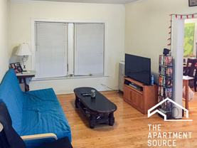 2010 W Foster Ave #1D - Photo 1 of 1