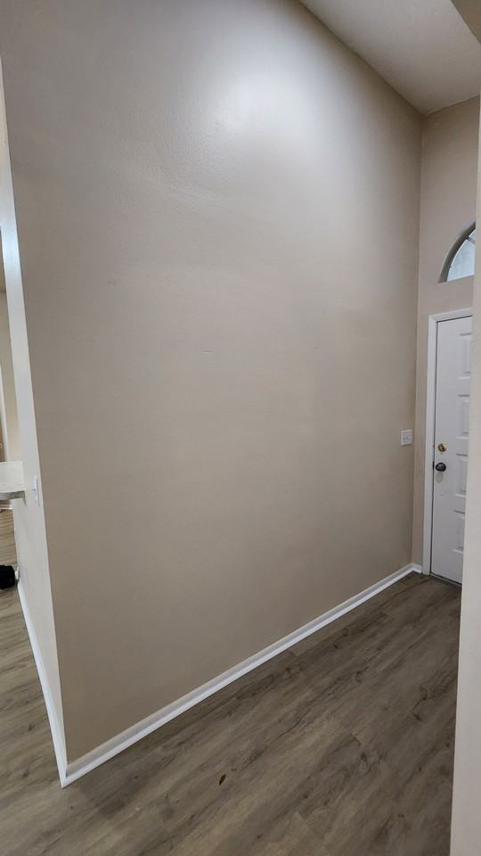 1633 Elk Spring Dr - Photo 5 of 16