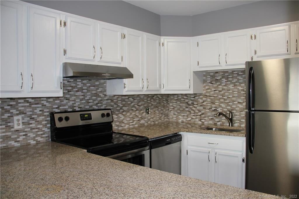 51 Schuyler Ave - Photo 2 of 22