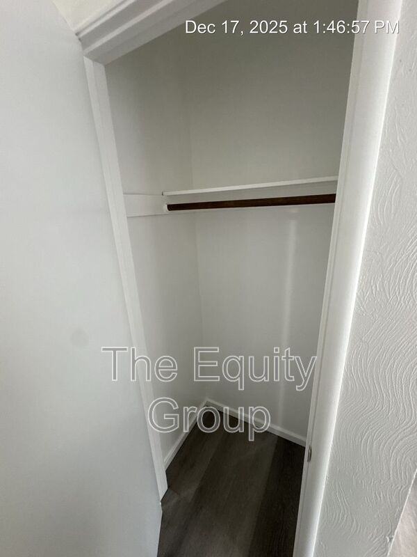 2726 S Sallee Ct - Photo 7 of 18