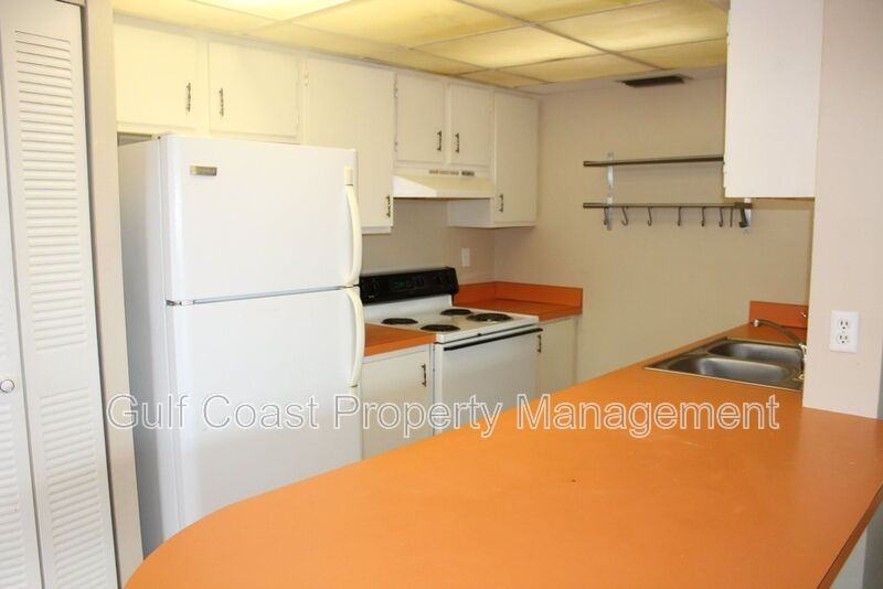 203 46th Avenue Ter W #437 - Photo 4 of 12