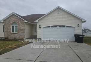 3030 Devonwood Dr - Photo 1 of 1