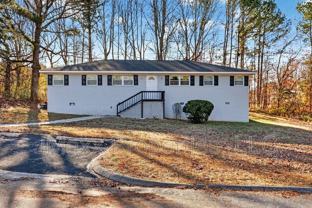 7 Roper Dr #B - Photo 1 of 1