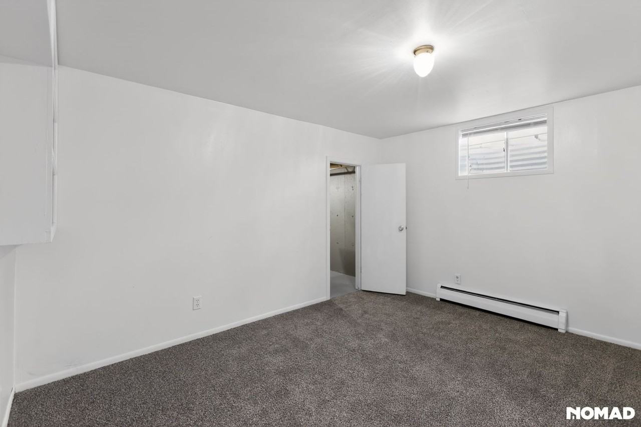 1685 S Kenton Way - Photo 5 of 17