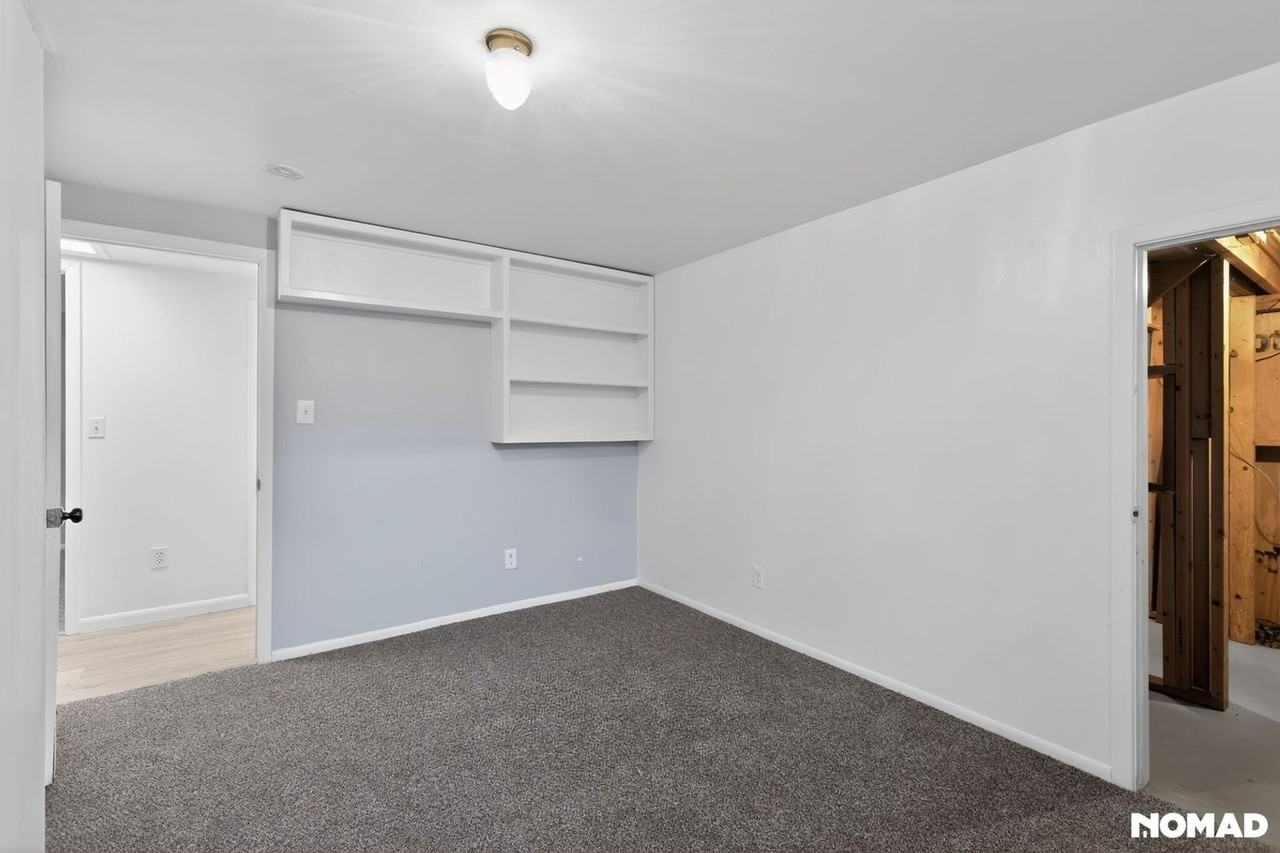 1685 S Kenton Way - Photo 7 of 17