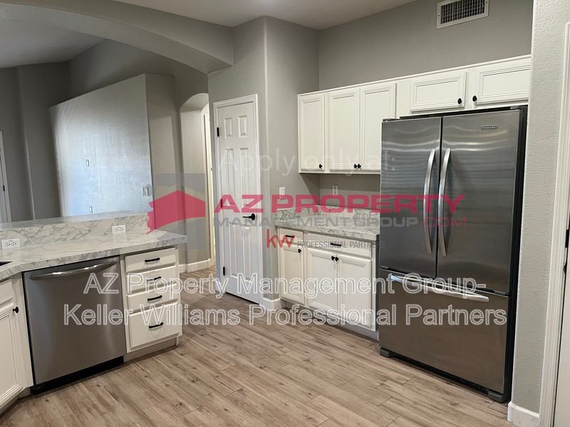 20919 N 86th Dr - Photo 6 of 18