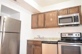 5012 Virginia Ave #2W - Photo 1 of 1