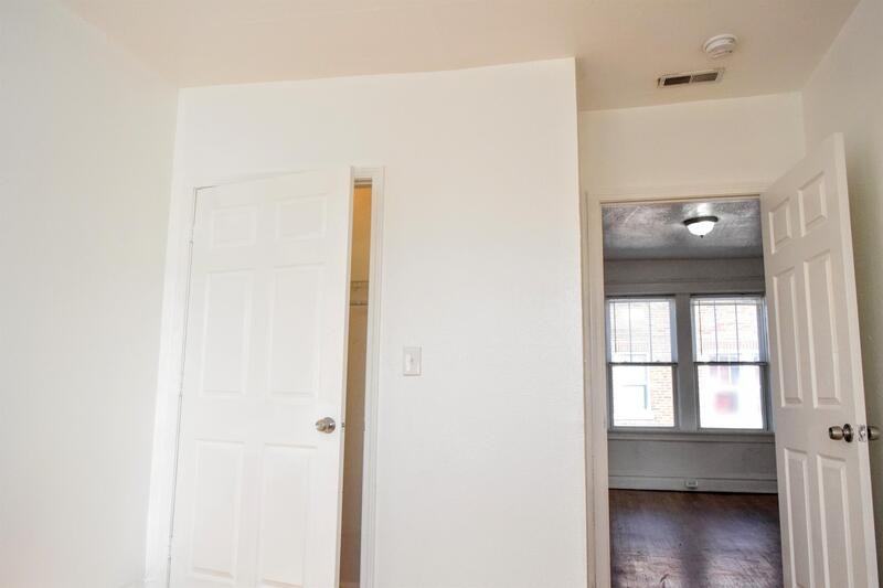 5012 Virginia Ave #2W - Photo 4 of 9