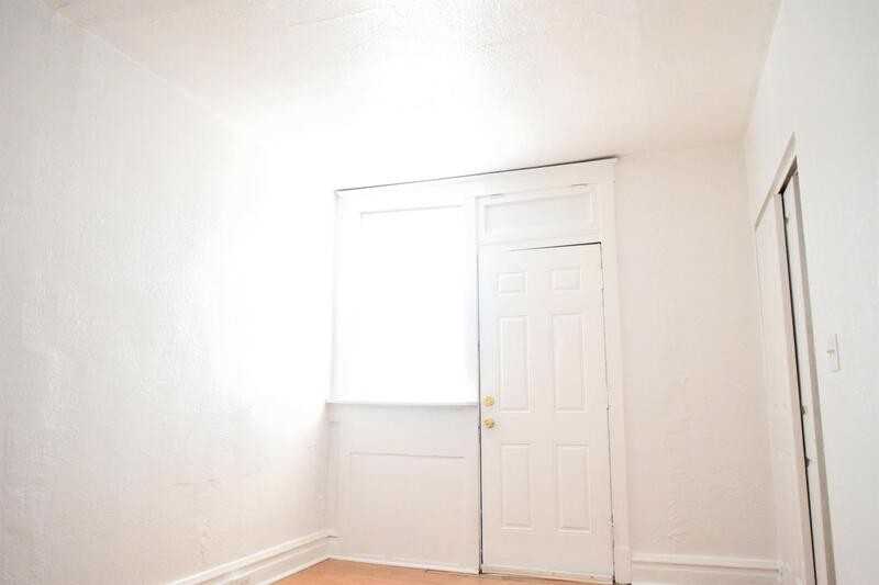 5012 Virginia Ave #2W - Photo 7 of 9