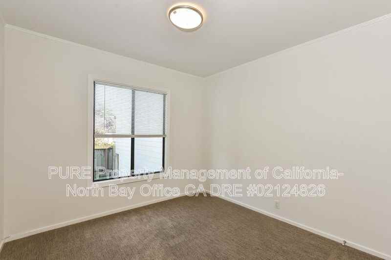 1910 32nd Ave - Photo 7 of 17