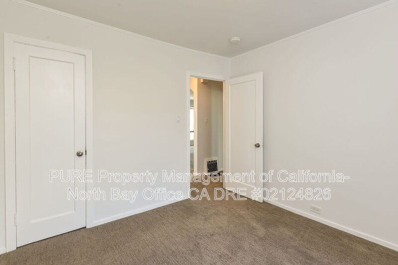 1910 32nd Ave - Photo 7 of 16