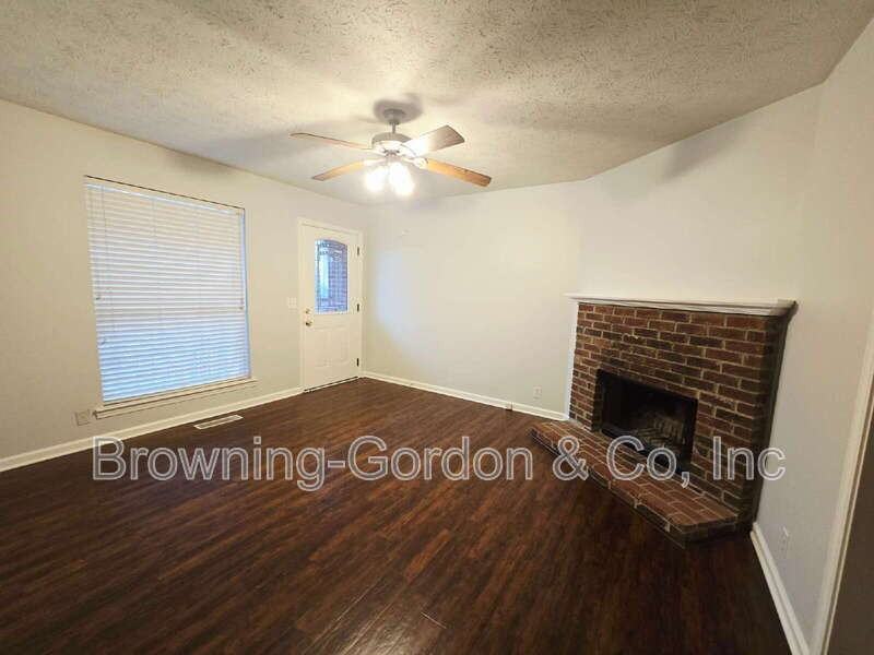 243 Ash Grove Dr - Photo 5 of 17