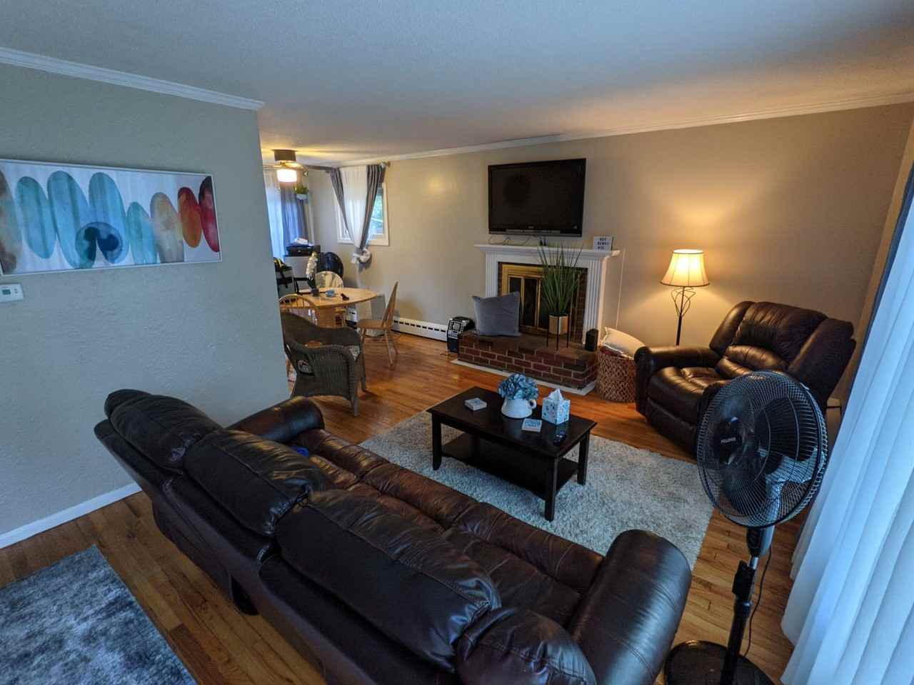 73 Emerald Rd - Photo 4 of 21