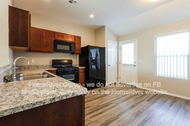 2012 Concord - Photo 7 of 22