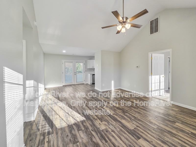 627 White Oak Ln - Photo 5 of 22