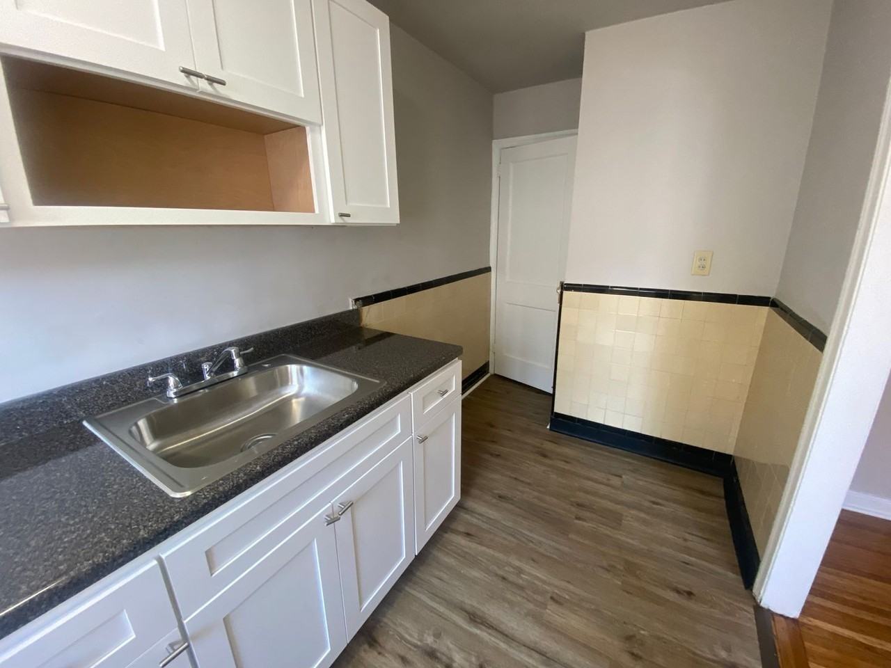 590 Snowden Rd - Photo 6 of 21