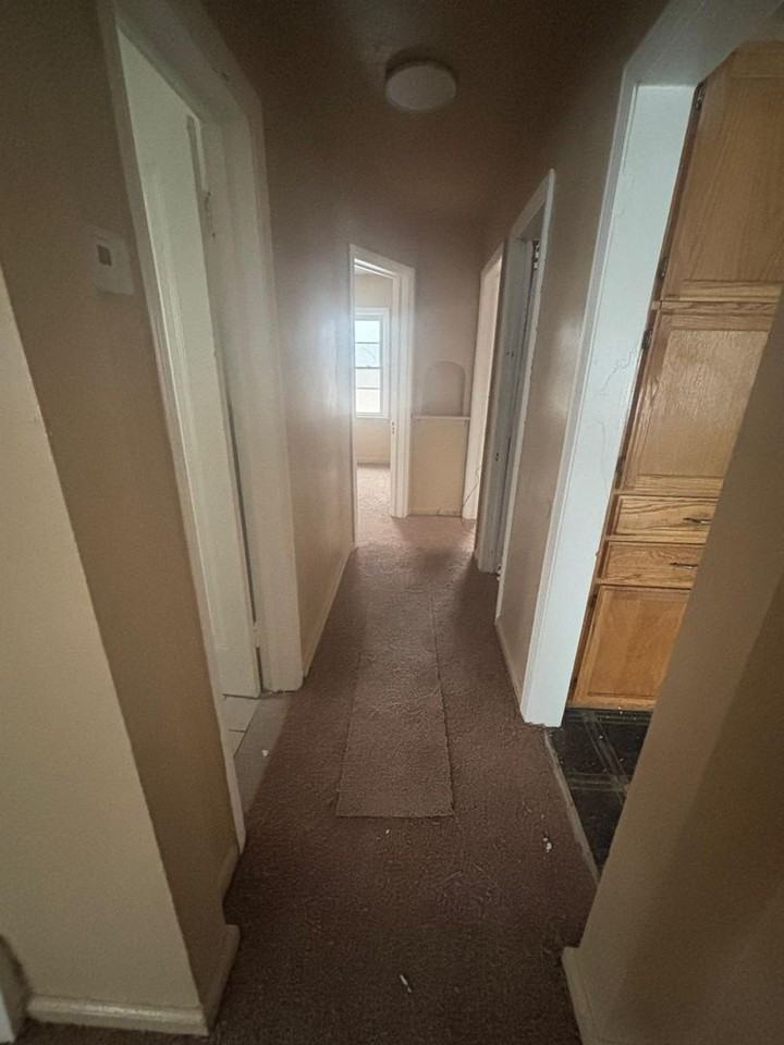 8904 Sussex St - Photo 5 of 10