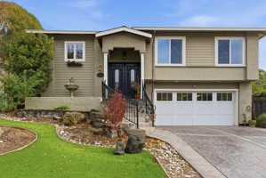 featured image of 2 Buffalo Ct