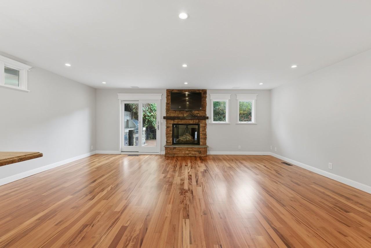 2 Buffalo Ct - Photo 5 of 50