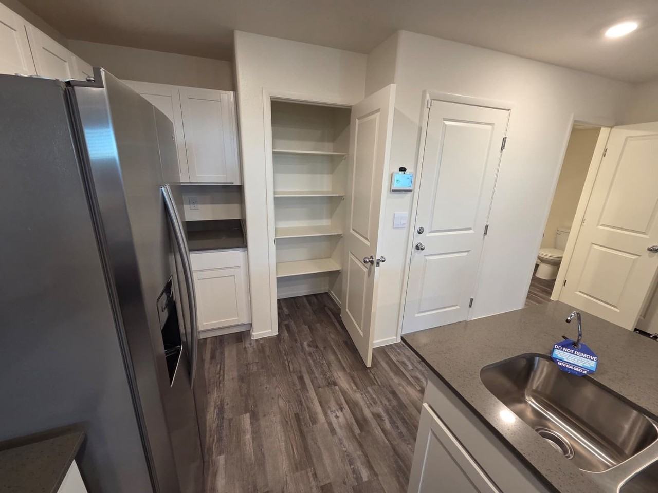 9436 Emerald Mesa St - Photo 7 of 18