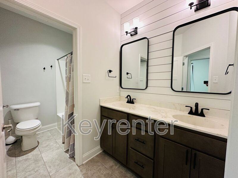 1128 Belle Pond Ave - Photo 7 of 39