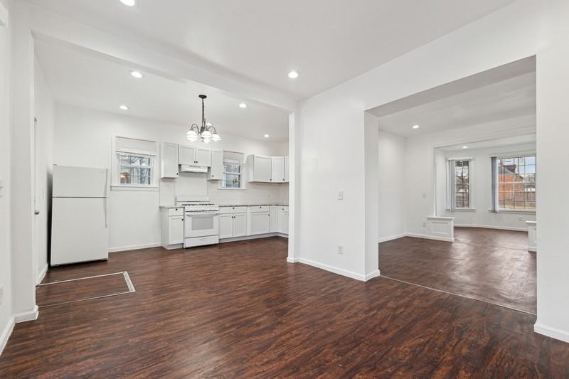 1478 Helen St - Photo 5 of 22