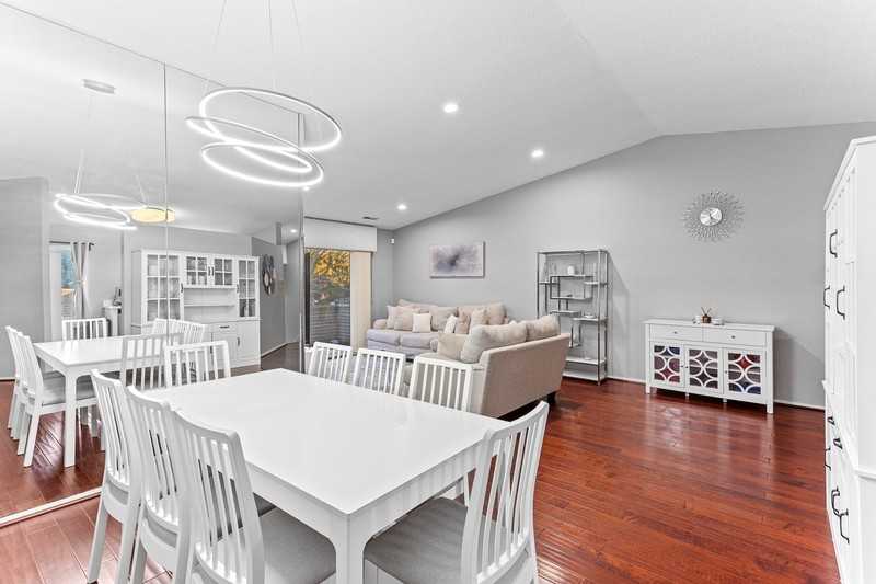 6560 Ridgefield Cir #202 - Photo 4 of 24