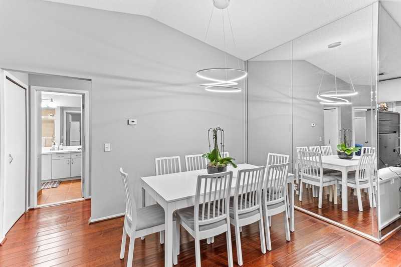 6560 Ridgefield Cir #202 - Photo 5 of 24