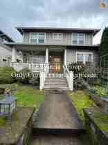 4720 Ne 26th Ave - Photo 1 of 1