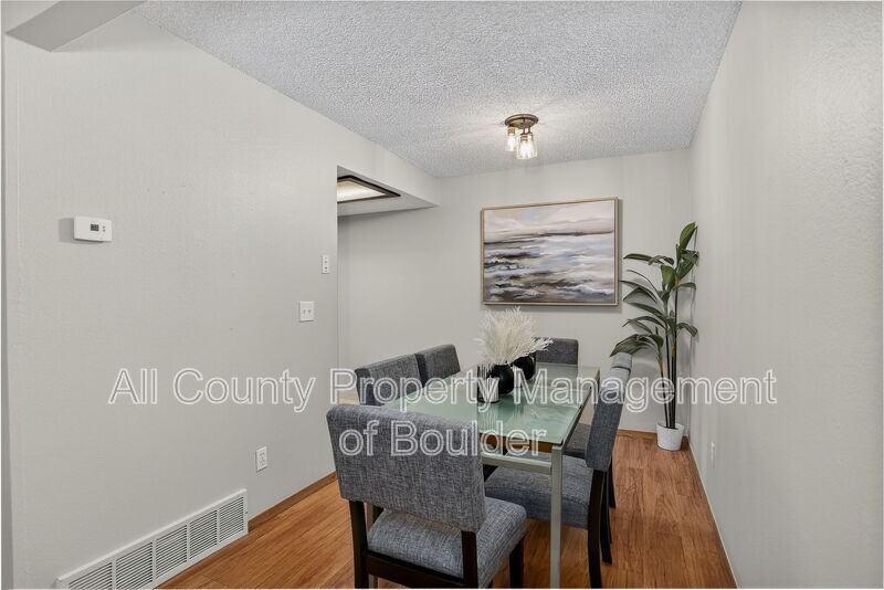 2865 Sundown Ln #108 - Photo 5 of 35