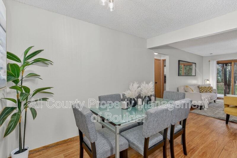 2865 Sundown Ln #108 - Photo 7 of 35