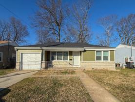 231 W Whiteside St - Photo 1 of 1