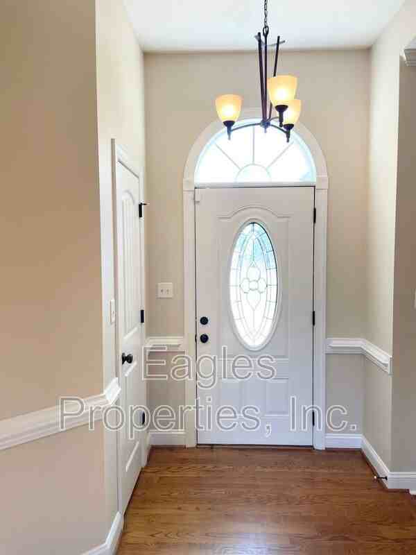 103 Strike Eagle Run - Photo 2 of 20