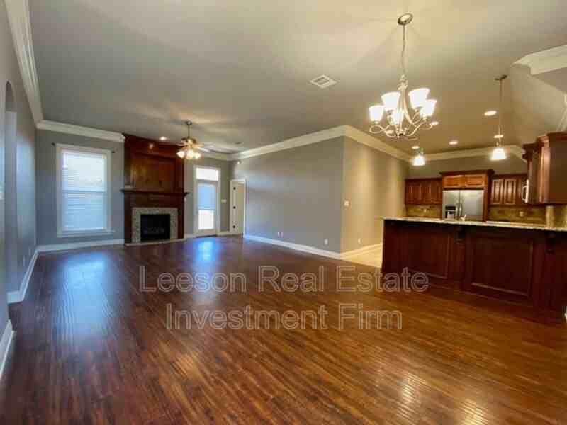 703 Fox Den - Photo 3 of 15