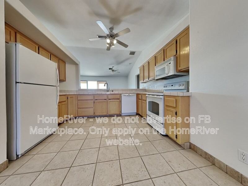 3229 Teal Ln - Photo 4 of 22